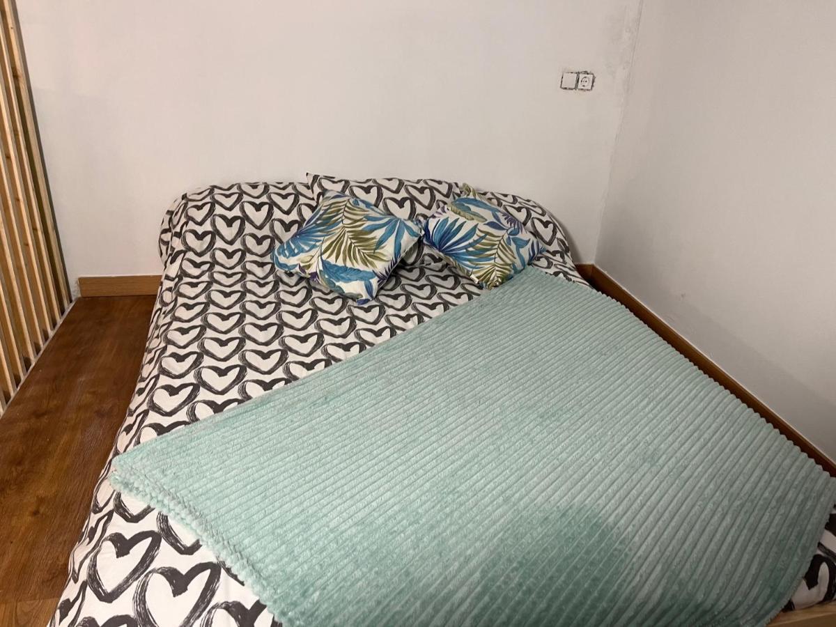 فندق Alzira Bonita Habitacion Verde Con Bano Privado المظهر الخارجي الصورة